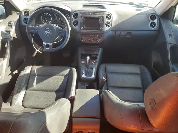 WVGBV7AX8HK024928 2017 VOLKSWAGEN TIGUAN - Image 7