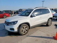 WVGBV7AX8HK033693 2017 VOLKSWAGEN TIGUAN