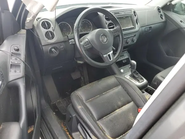 WVGBV7AX8HK038781 2017 VOLKSWAGEN TIGUAN - Image 8