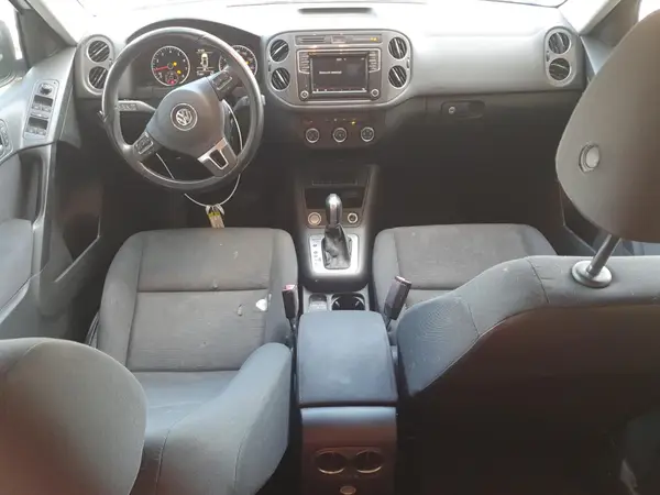 WVGBV7AX8HK043575 2017 VOLKSWAGEN TIGUAN - Image 8