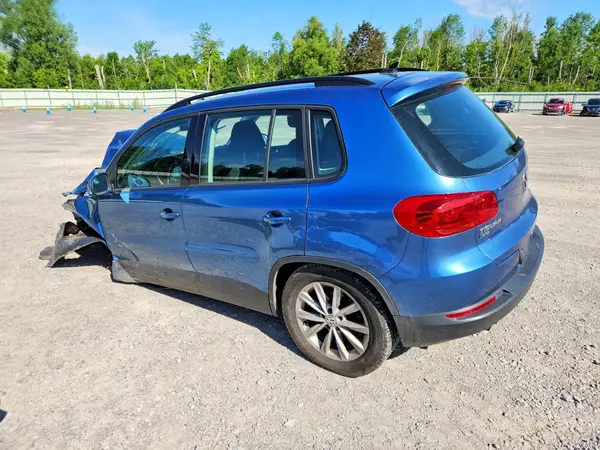 WVGBV7AX8HK049439 2017 VOLKSWAGEN TIGUAN - Image 2