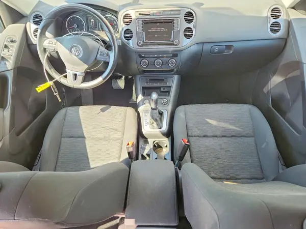 WVGBV7AX8HK052504 2017 VOLKSWAGEN TIGUAN - Image 8