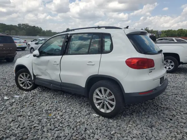 WVGBV7AX8HK053295 2017 VOLKSWAGEN TIGUAN - Image 2