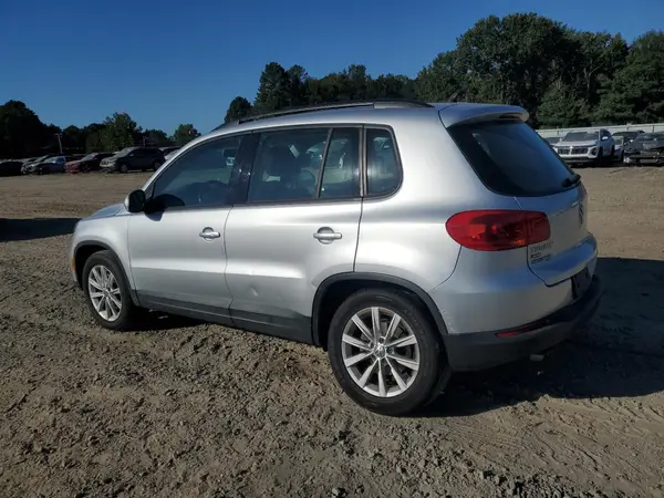 WVGBV7AX8HK054544 2017 VOLKSWAGEN TIGUAN - Image 2