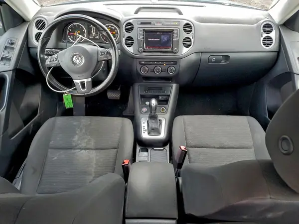 WVGBV7AX8JK000246 2018 VOLKSWAGEN TIGUAN - Image 8