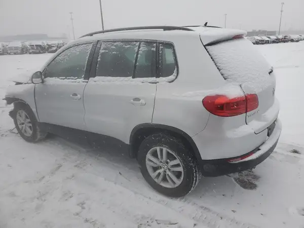 WVGBV7AX9GW006350 2016 VOLKSWAGEN TIGUAN - Image 2