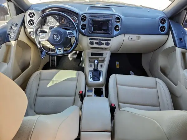 WVGBV7AX9GW014822 2016 VOLKSWAGEN TIGUAN - Image 8