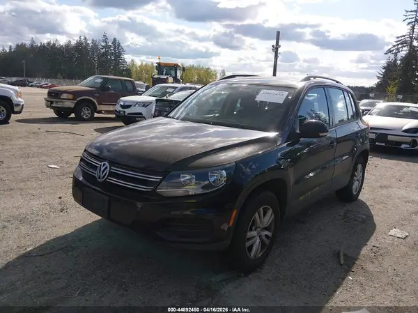 WVGBV7AX9GW031782 2016 VOLKSWAGEN TIGUAN - Image 2