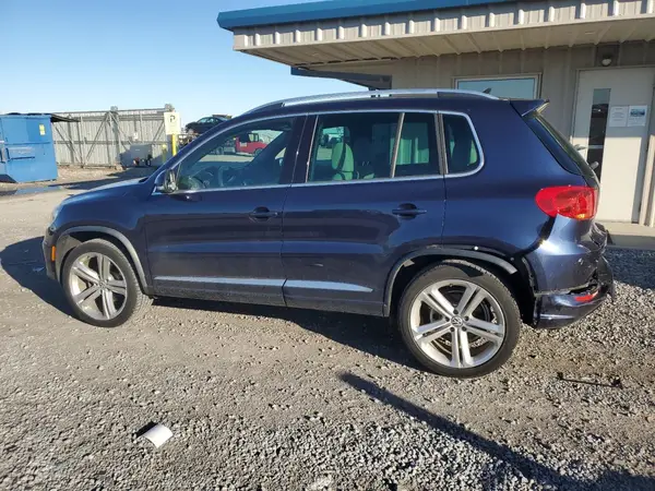 WVGBV7AX9GW041213 2016 VOLKSWAGEN TIGUAN - Image 2