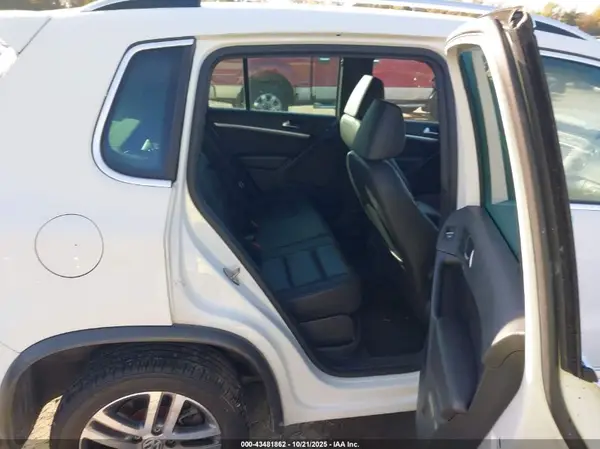WVGBV7AX9GW093201 2016 VOLKSWAGEN TIGUAN - Image 8