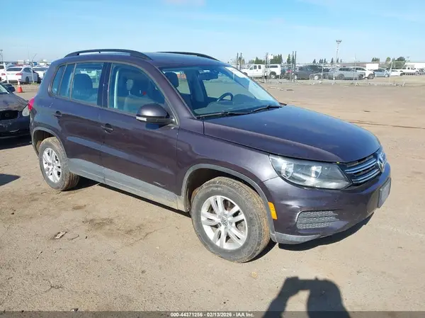 WVGBV7AX9GW527696 2016 VOLKSWAGEN TIGUAN - Image 1