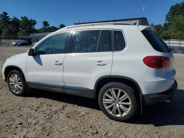WVGBV7AX9GW536785 2016 VOLKSWAGEN TIGUAN - Image 2