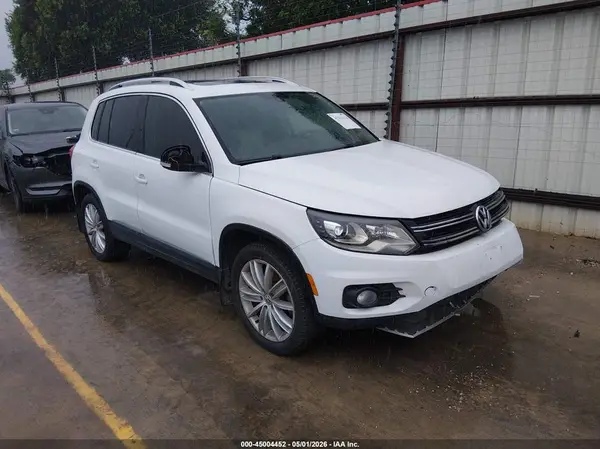 WVGBV7AX9GW539525 2016 VOLKSWAGEN TIGUAN - Image 1