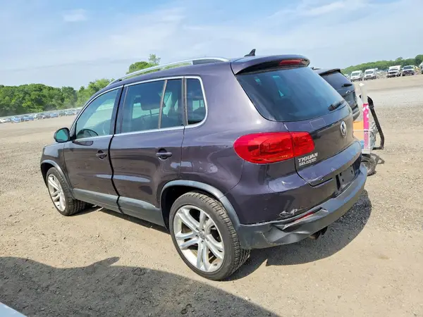 WVGBV7AX9GW565221 2016 VOLKSWAGEN TIGUAN - Image 2