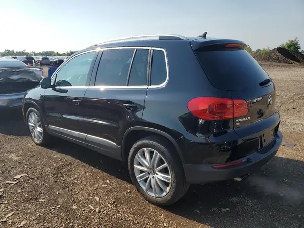 WVGBV7AX9GW566627 2016 VOLKSWAGEN TIGUAN - Image 2