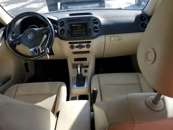 WVGBV7AX9GW574405 2016 VOLKSWAGEN TIGUAN - Image 8