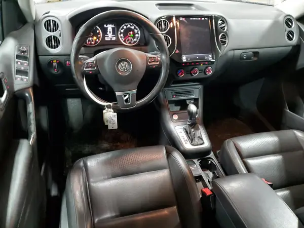 WVGBV7AX9GW579555 2016 VOLKSWAGEN TIGUAN - Image 8