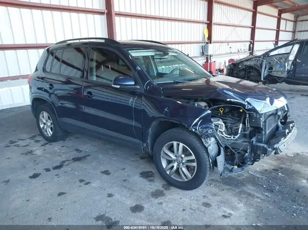 WVGBV7AX9GW584433 2016 VOLKSWAGEN TIGUAN - Image 1