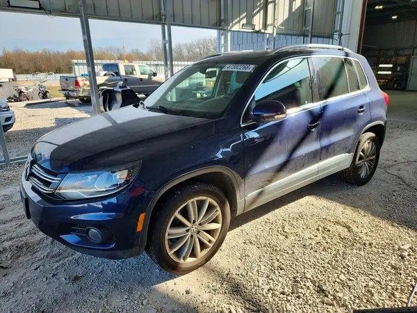 WVGBV7AX9GW586215 2016 VOLKSWAGEN TIGUAN - Image 1