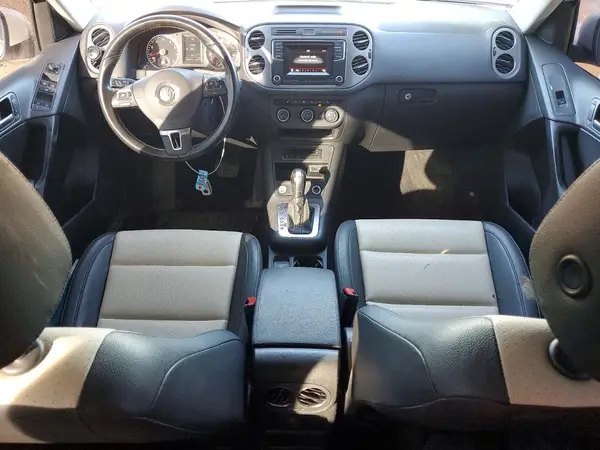 WVGBV7AX9GW592810 2016 VOLKSWAGEN TIGUAN - Image 8
