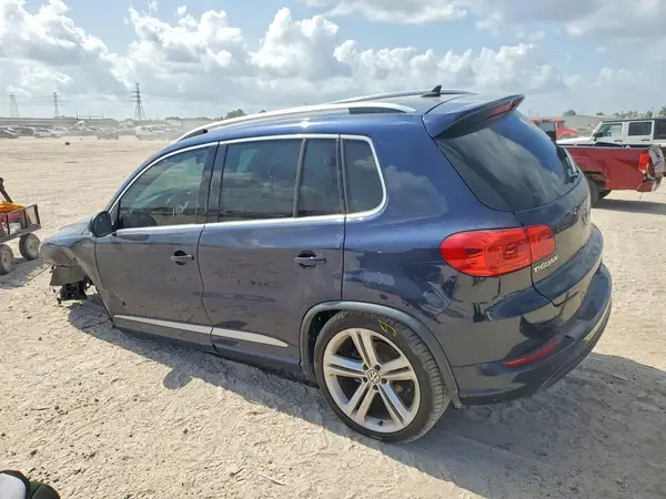 WVGBV7AX9GW606589 2016 VOLKSWAGEN TIGUAN - Image 2