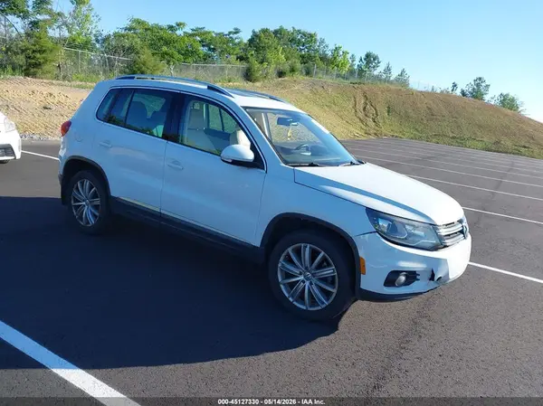 WVGBV7AX9GW610268 2016 VOLKSWAGEN TIGUAN - Image 1