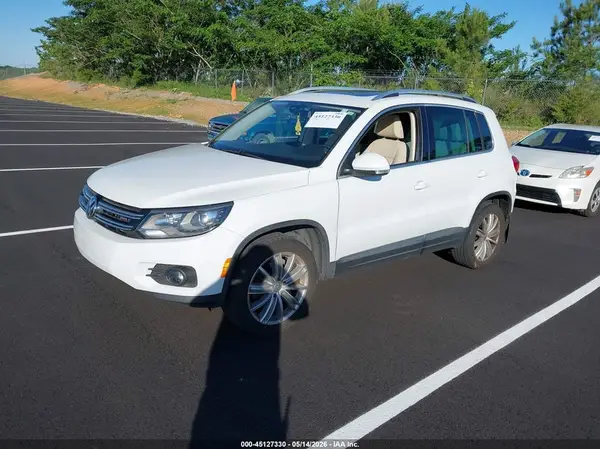 WVGBV7AX9GW610268 2016 VOLKSWAGEN TIGUAN - Image 2