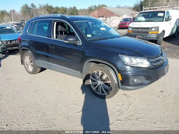 WVGBV7AX9GW615535 2016 VOLKSWAGEN TIGUAN - Image 1
