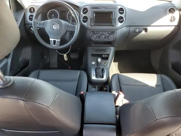 WVGBV7AX9HK018118 2017 VOLKSWAGEN TIGUAN - Image 8