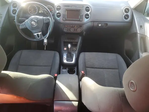 WVGBV7AX9HK041933 2017 VOLKSWAGEN TIGUAN - Image 8
