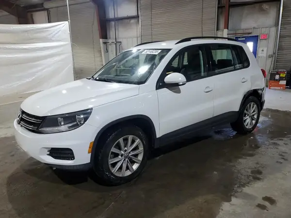 WVGBV7AX9HK044637 2017 VOLKSWAGEN TIGUAN - Image 1
