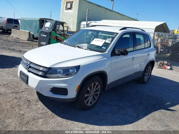 WVGBV7AX9HK044847 2017 VOLKSWAGEN TIGUAN - Image 2