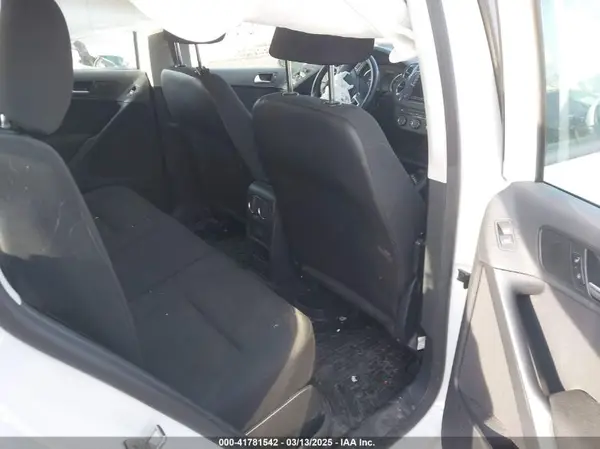 WVGBV7AX9HK046260 2017 VOLKSWAGEN TIGUAN - Image 8