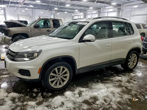 WVGBV7AX9HK046968 2017 VOLKSWAGEN TIGUAN - Image 1