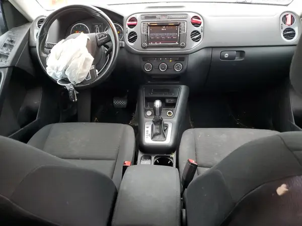 WVGBV7AX9HK048235 2017 VOLKSWAGEN TIGUAN - Image 8