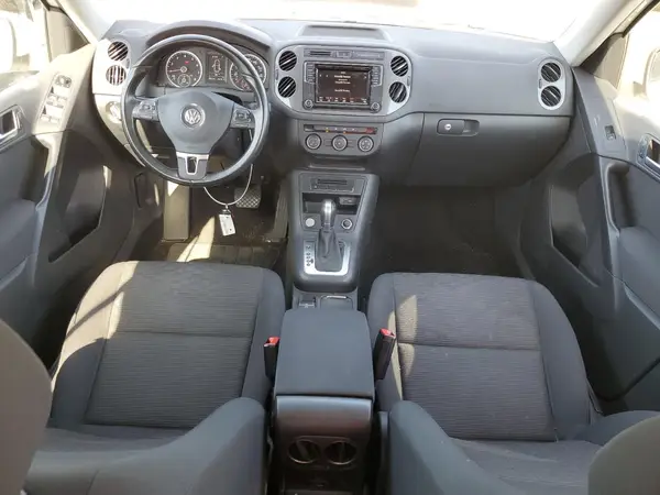 WVGBV7AX9HK050258 2017 VOLKSWAGEN TIGUAN - Image 8