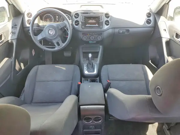 WVGBV7AX9HK050552 2017 VOLKSWAGEN TIGUAN - Image 8
