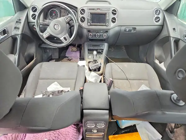 WVGBV7AX9HK051006 2017 VOLKSWAGEN TIGUAN - Image 8