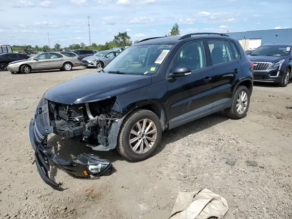 WVGBV7AX9HK053015 2017 VOLKSWAGEN TIGUAN - Image 1