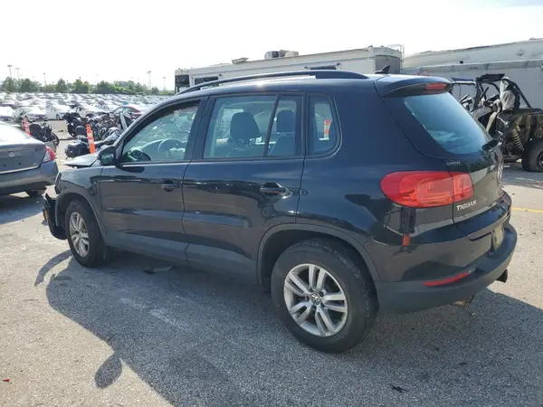 WVGBV7AX9HW508700 2017 VOLKSWAGEN TIGUAN - Image 2