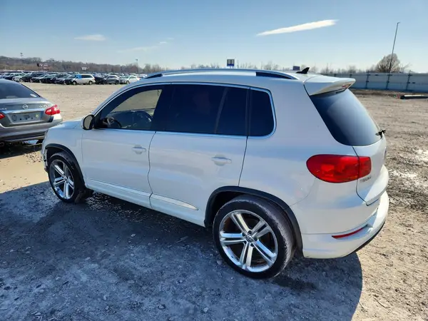 WVGBV7AXXGW006406 2016 VOLKSWAGEN TIGUAN - Image 2