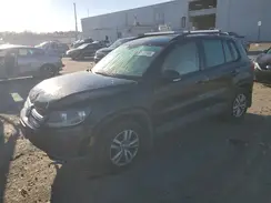 WVGBV7AXXGW018121 2016 VOLKSWAGEN TIGUAN