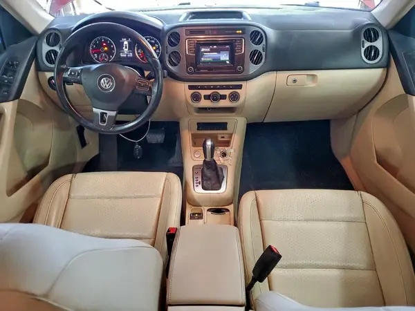 WVGBV7AXXGW020208 2016 VOLKSWAGEN TIGUAN - Image 8