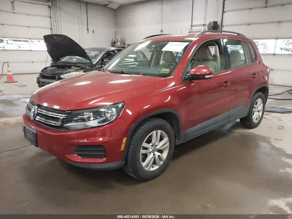 WVGBV7AXXGW021066 2016 VOLKSWAGEN TIGUAN - Image 2