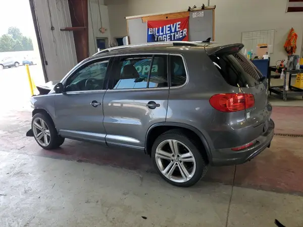 WVGBV7AXXGW036456 2016 VOLKSWAGEN TIGUAN - Image 2