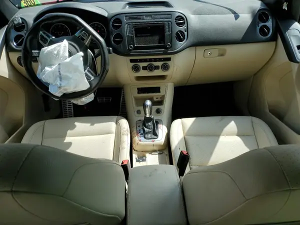 WVGBV7AXXGW039499 2016 VOLKSWAGEN TIGUAN - Image 8