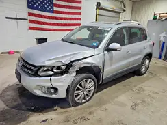 WVGBV7AXXGW523401 2016 VOLKSWAGEN TIGUAN