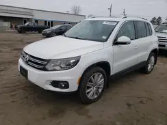 WVGBV7AXXGW523995 2016 VOLKSWAGEN TIGUAN