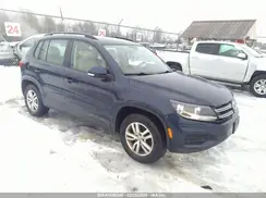 WVGBV7AXXGW526217 2016 VOLKSWAGEN TIGUAN