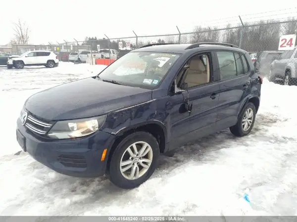WVGBV7AXXGW526217 2016 VOLKSWAGEN TIGUAN - Image 2